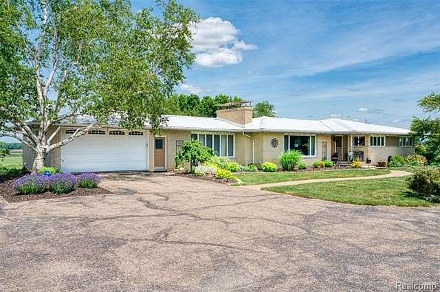 15.6 Acres of Land with Home for Sale in Unadilla Township, Michigan
