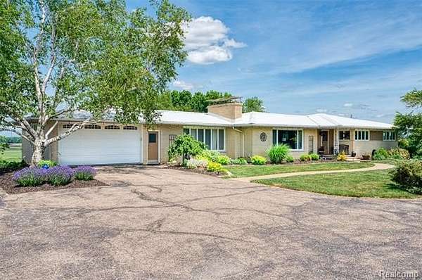 15.6 Acres of Land with Home for Sale in Unadilla Township, Michigan