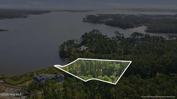 0.99 Acres of Residential Land for Sale in Oriental, North Carolina