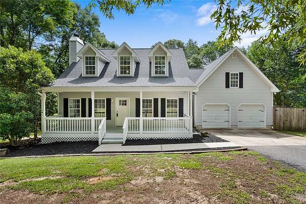 13.7 Acres of Land with Home for Sale in Honea Path, South Carolina