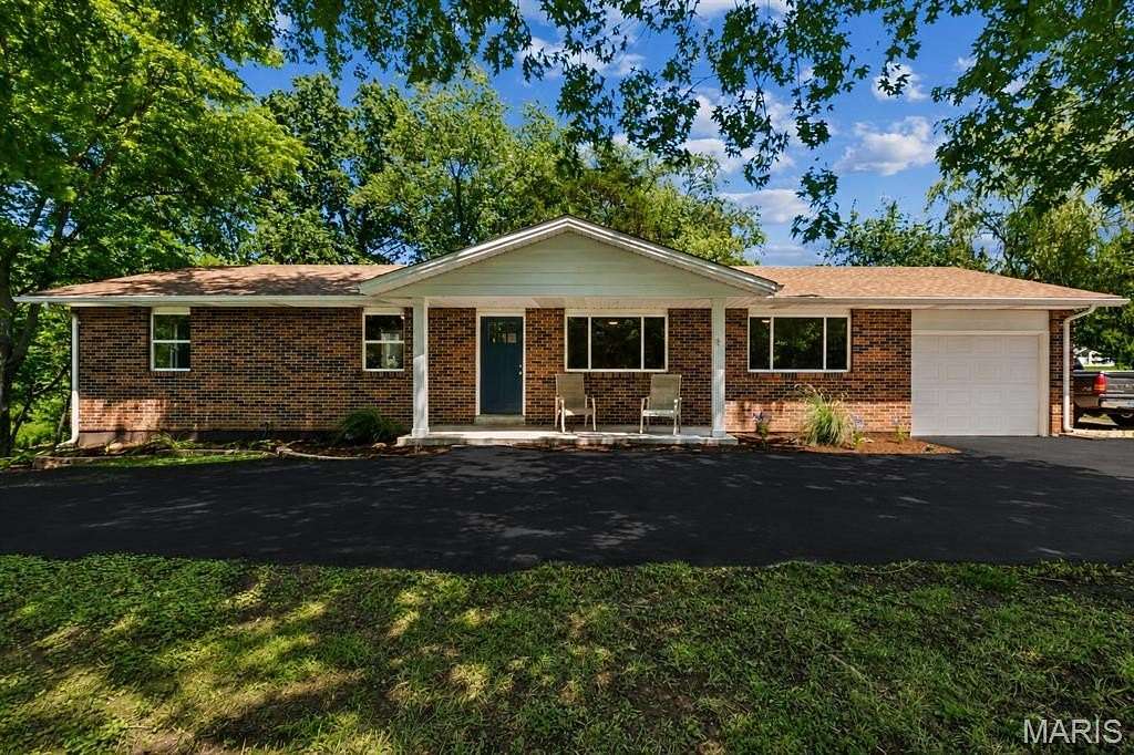 6 Acres of Land with Home for Sale in Wentzville, Missouri