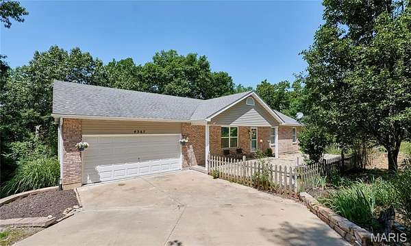 2 Acres of Land with Home for Sale in House Springs, Missouri