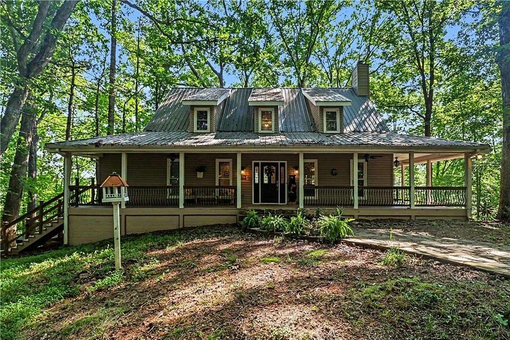 4 Acres of Land with Home for Sale in Cleveland, Georgia