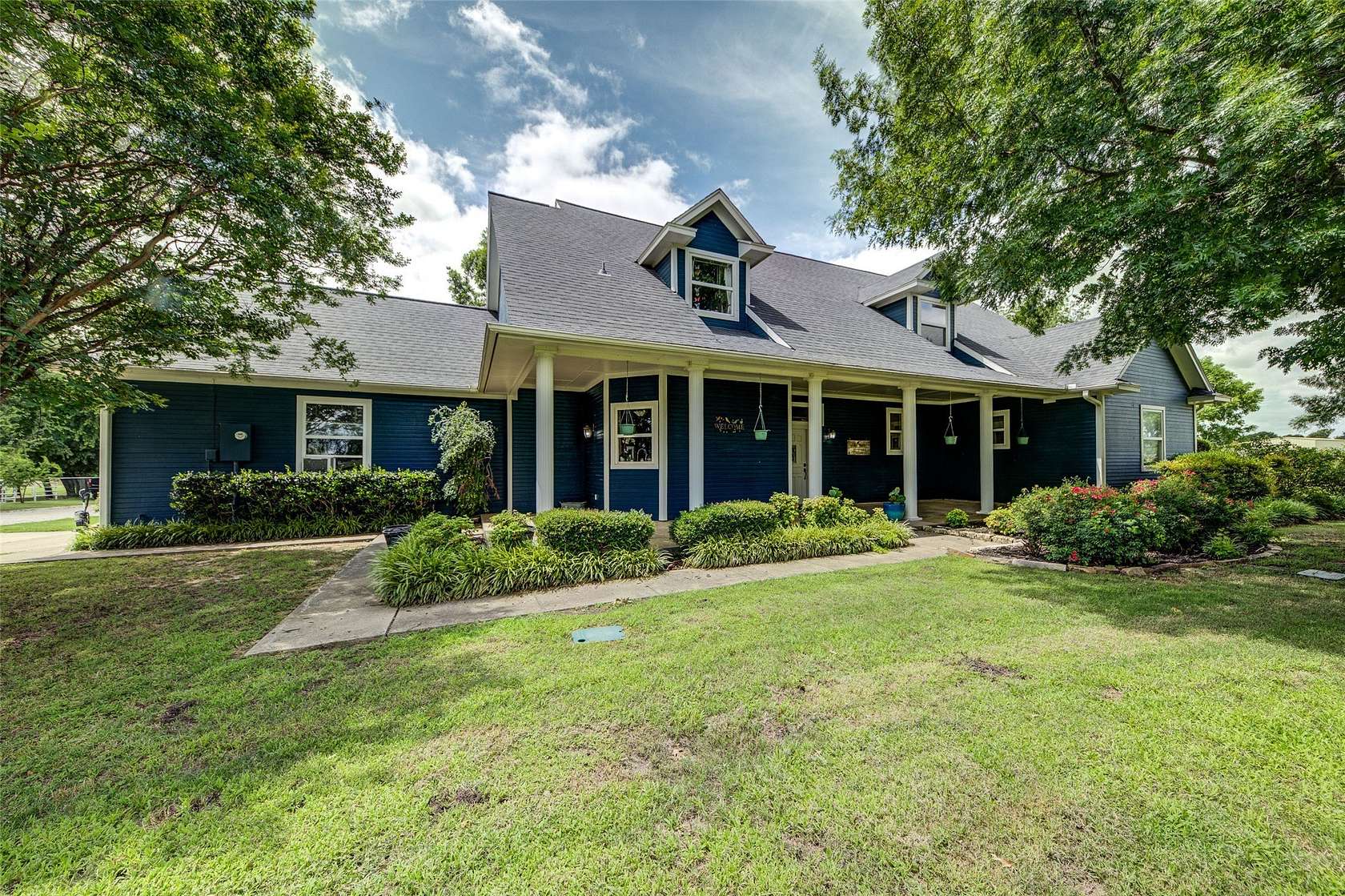 8 Acres of Land with Home for Sale in Krum, Texas