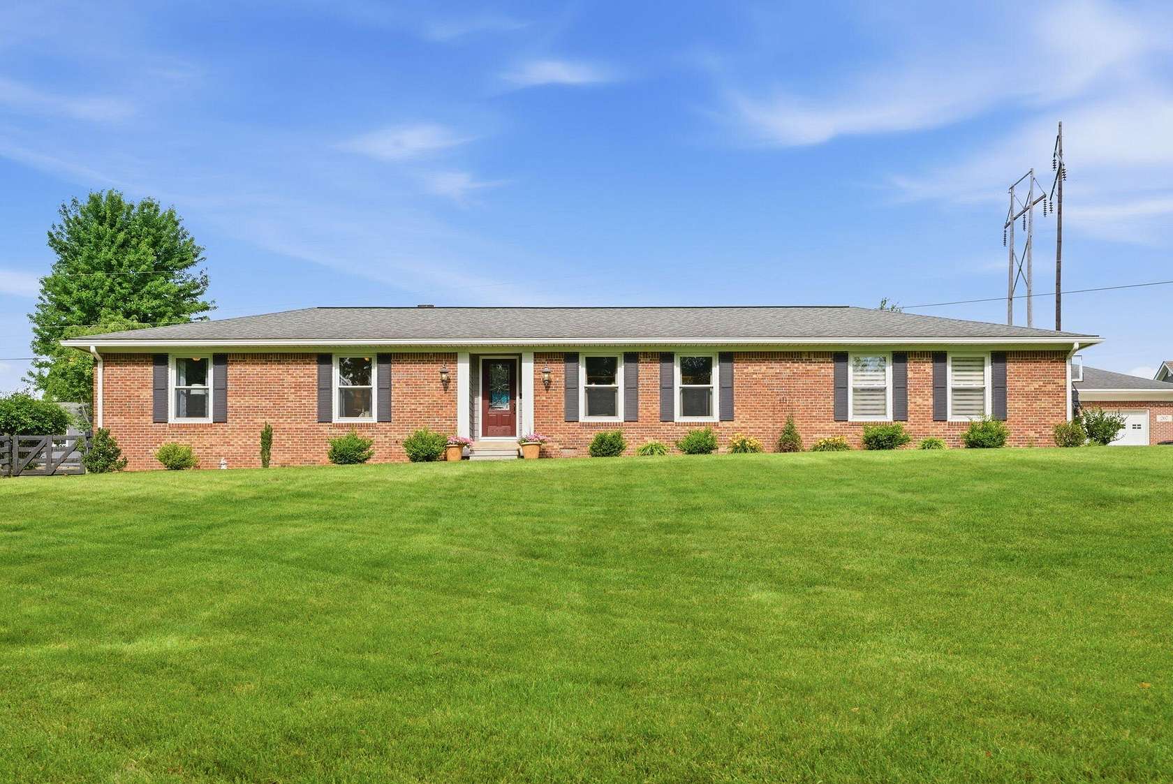 1.59 Acres of Land with Home for Sale in Georgetown, Kentucky