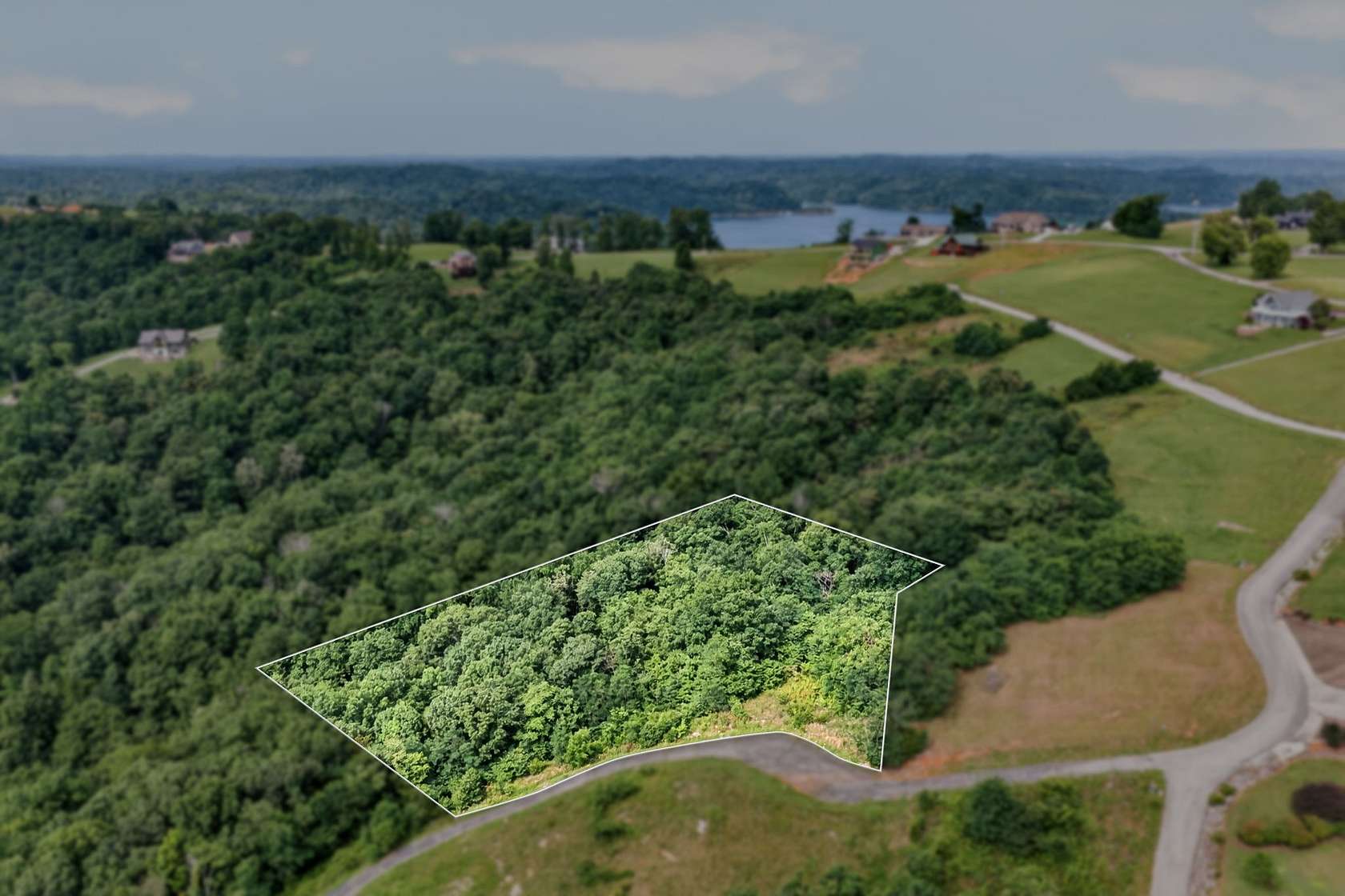 2 Acres of Residential Land for Sale in Celina, Tennessee