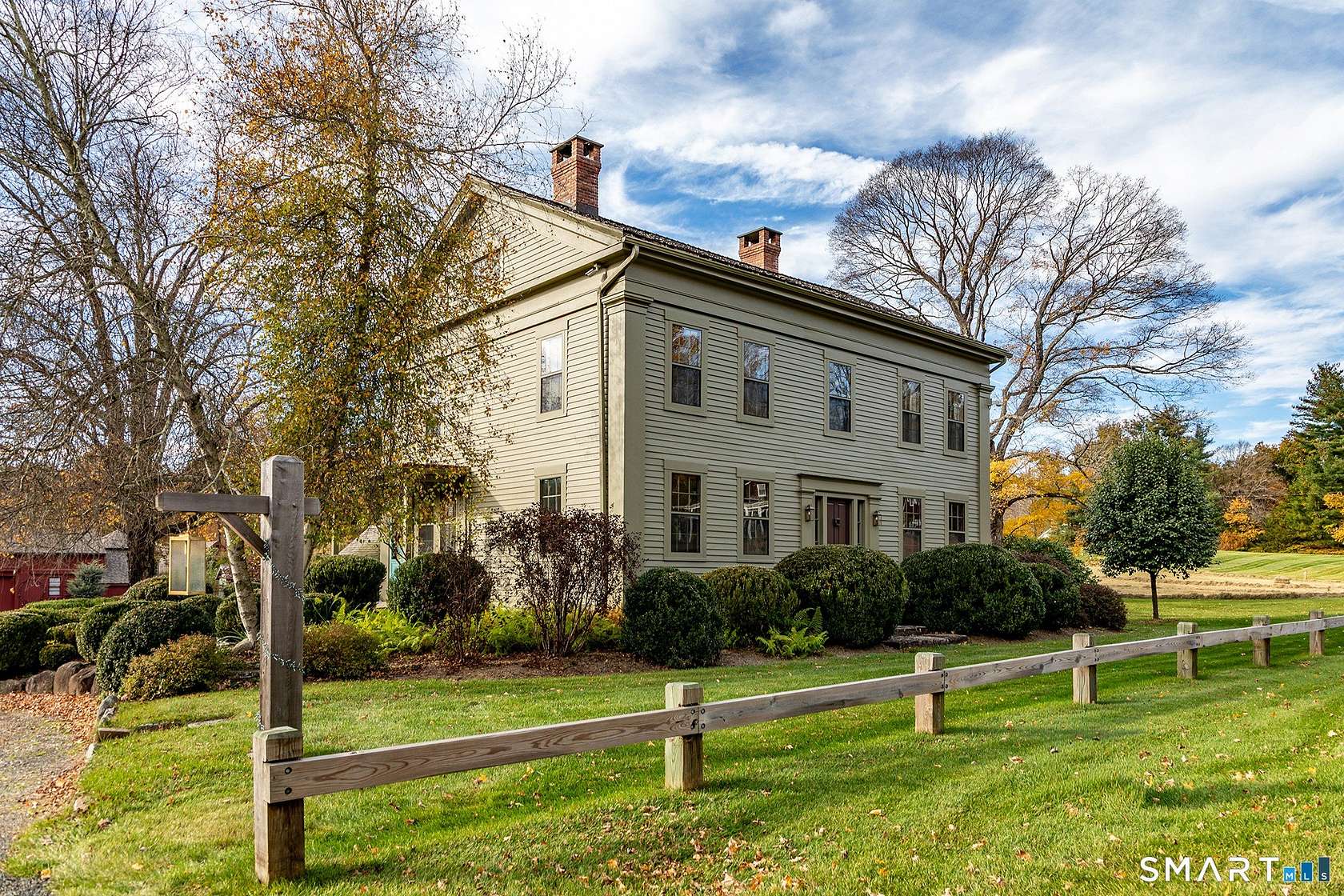 18.2 Acres of Land with Home for Sale in Woodbury, Connecticut