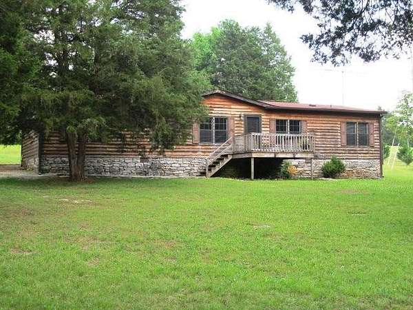2.2 Acres of Land with Home for Sale in Columbia, Tennessee