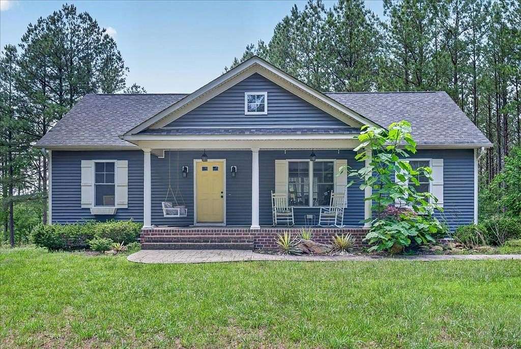 12.7 Acres of Land with Home for Sale in Meherrin, Virginia