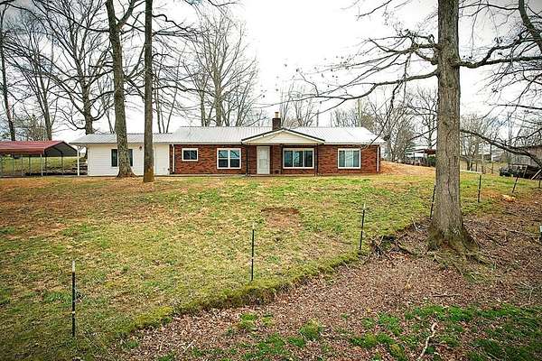 5 Acres of Land with Home for Sale in Monroe, Tennessee