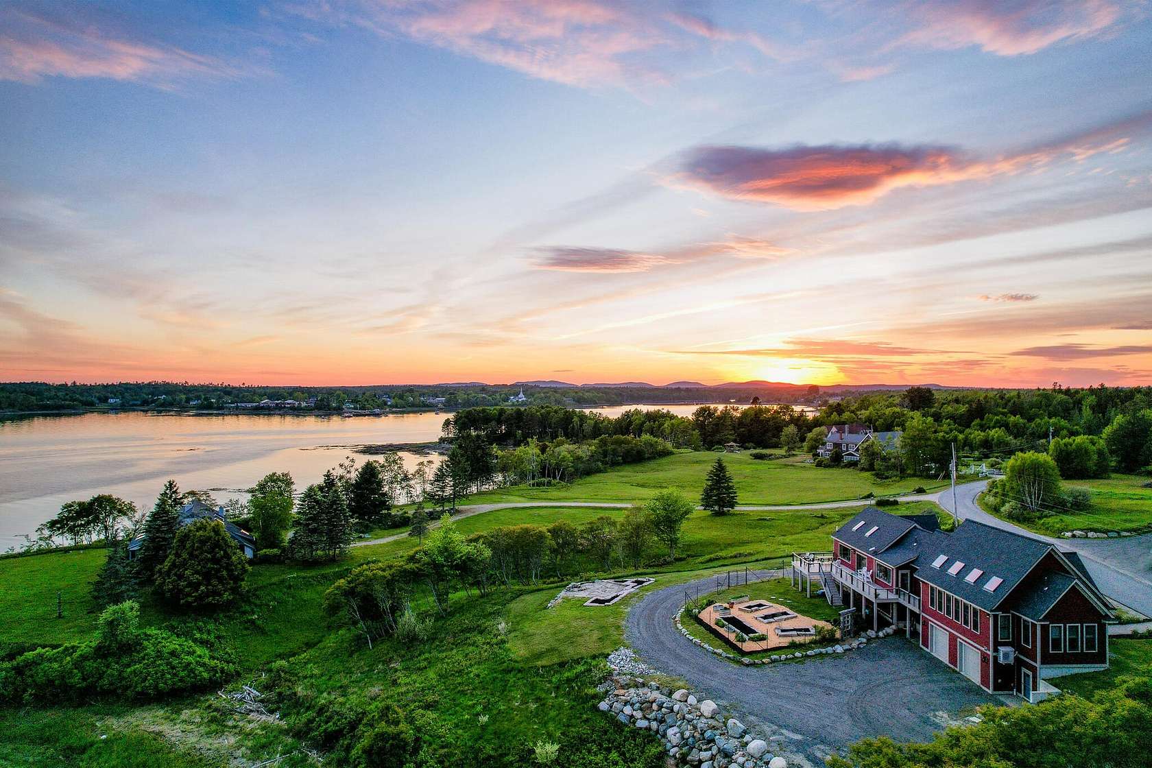 1.86 Acres of Improved Mixed-Use Land for Sale in Milbridge, Maine