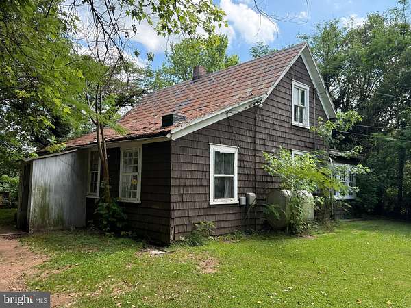2.75 Acres of Land with Home for Sale in Manassas, Virginia