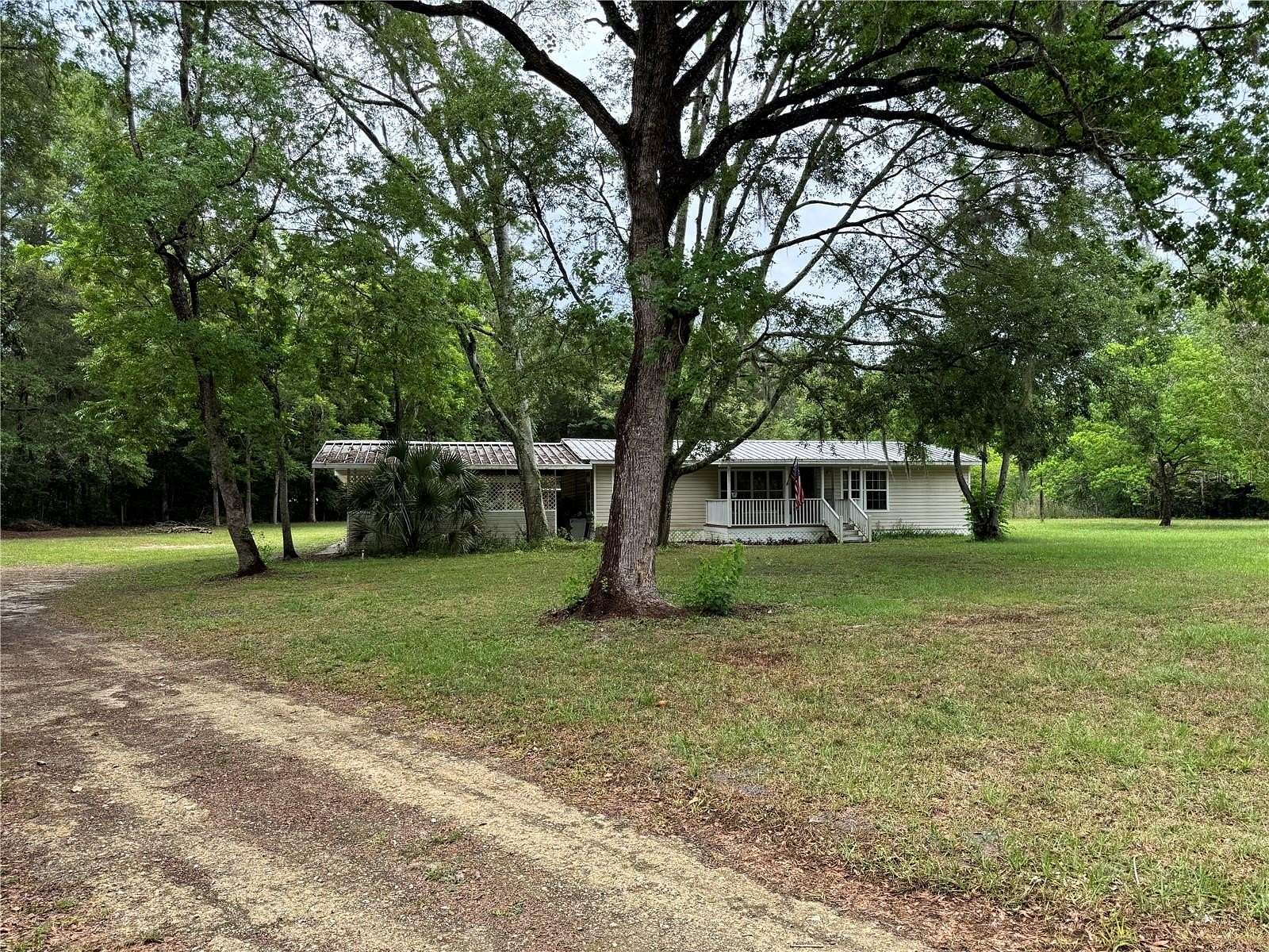 2.35 Acres of Land with Home for Sale in Williston, Florida