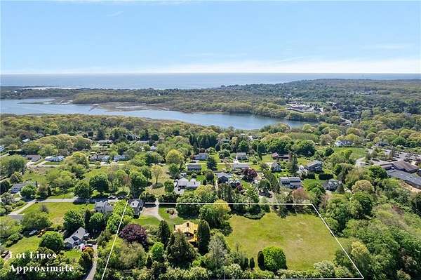 2.88 Acres of Land with Home for Sale in South Kingstown Town, Rhode Island