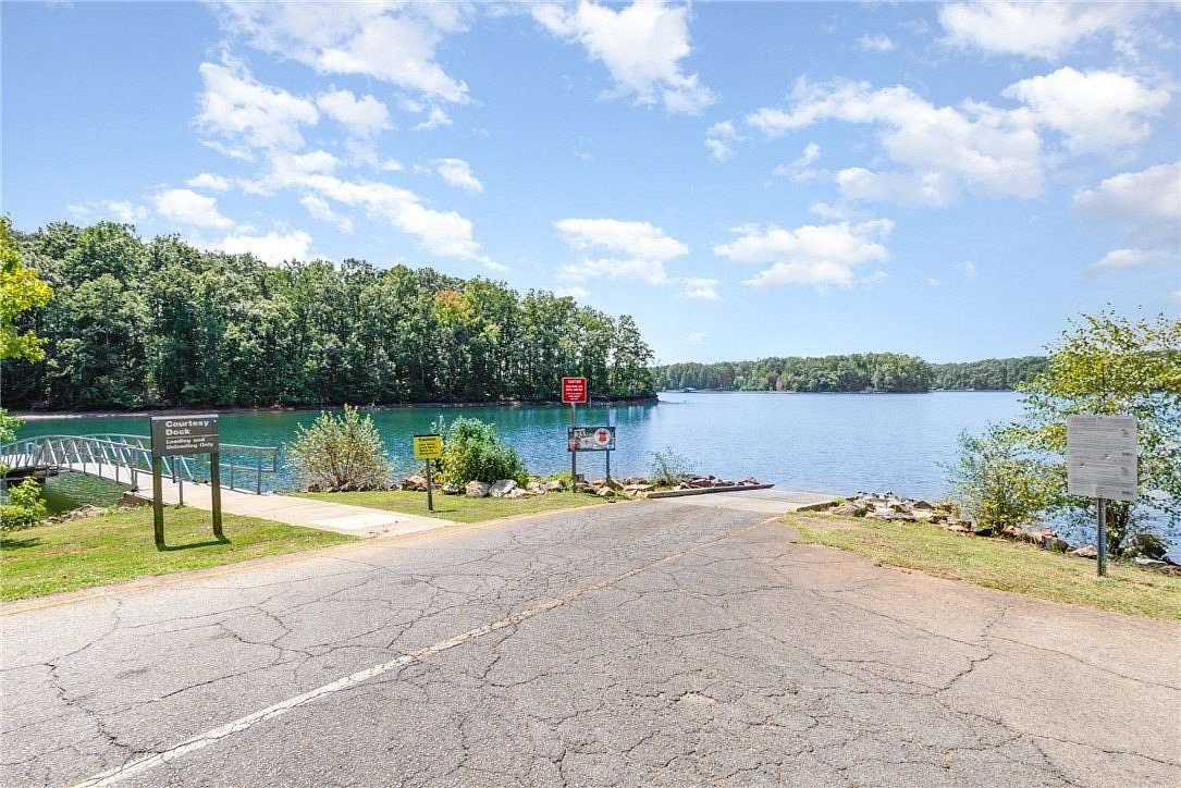 0.07 Acres of Residential Land for Sale in Westminster, South Carolina