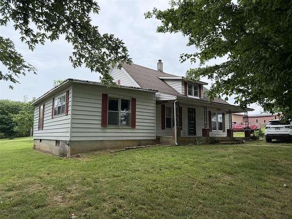 1.52 Acres of Land with Home for Sale in Etoile, Kentucky