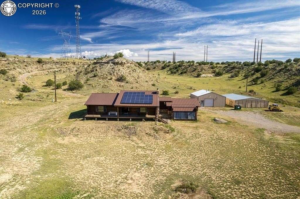 28.4 Acres of Land with Home for Sale in Penrose, Colorado