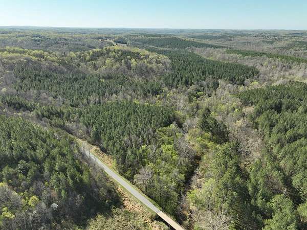160 Acres of Recreational Land for Sale in Callands, Virginia