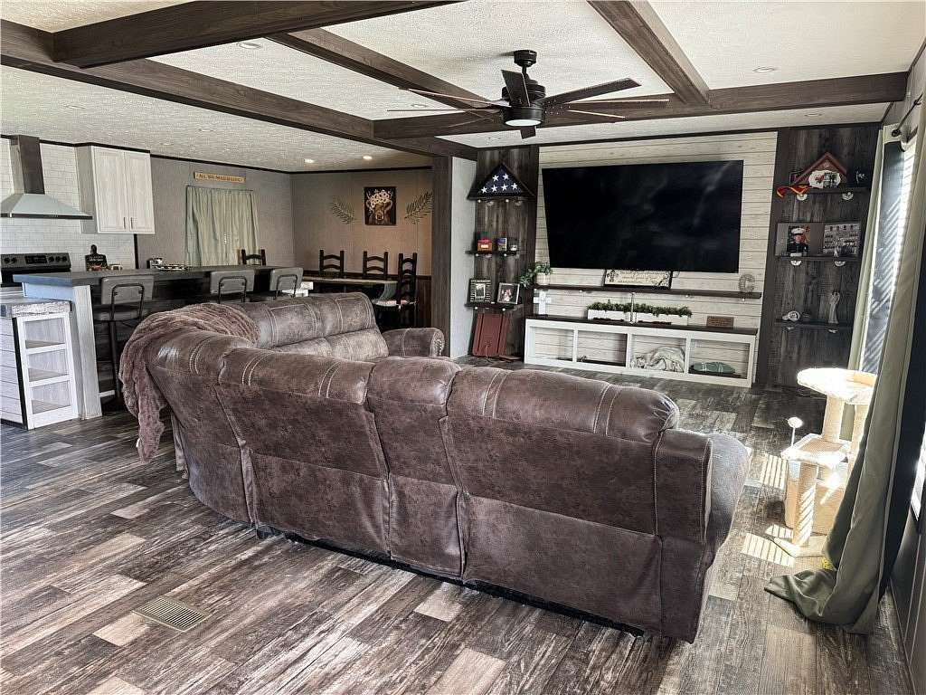 7.3 Acres of Land with Home for Sale in Omaha, Arkansas