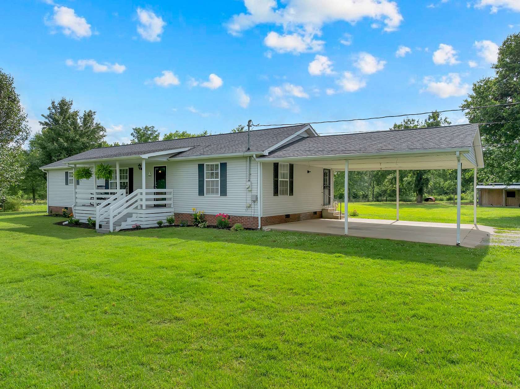 5 Acres of Land with Home for Sale in Lewisburg, Tennessee
