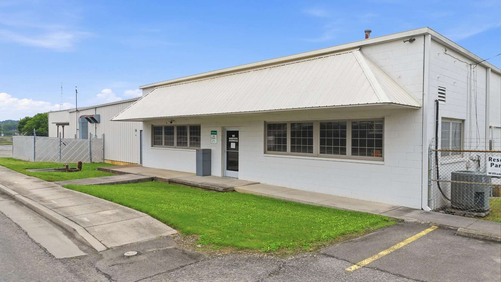 2.16 Acres of Improved Commercial Land for Sale in Cleveland, Tennessee