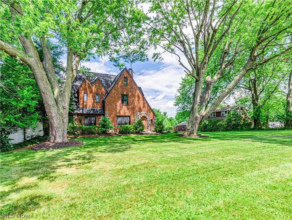 1.76 Acres of Land with Home for Sale in Louisville, Ohio