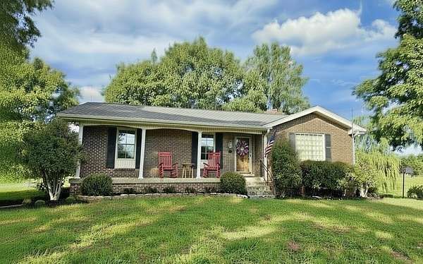 1.88 Acres of Land with Home for Sale in Lebanon, Tennessee