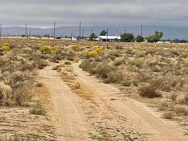 10 Acres of Residential Land for Sale in Lancaster, California