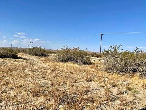 4.84 Acres of Land for Sale in Lancaster, California
