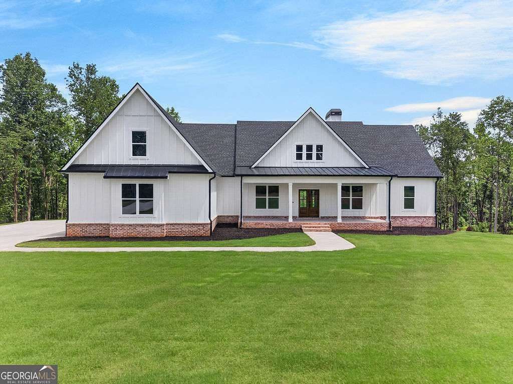 5.58 Acres of Land with Home for Sale in Fairmount, Georgia