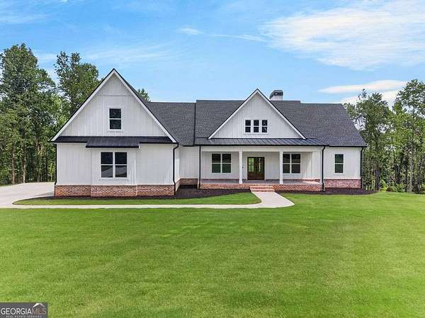 5.58 Acres of Land with Home for Sale in Fairmount, Georgia