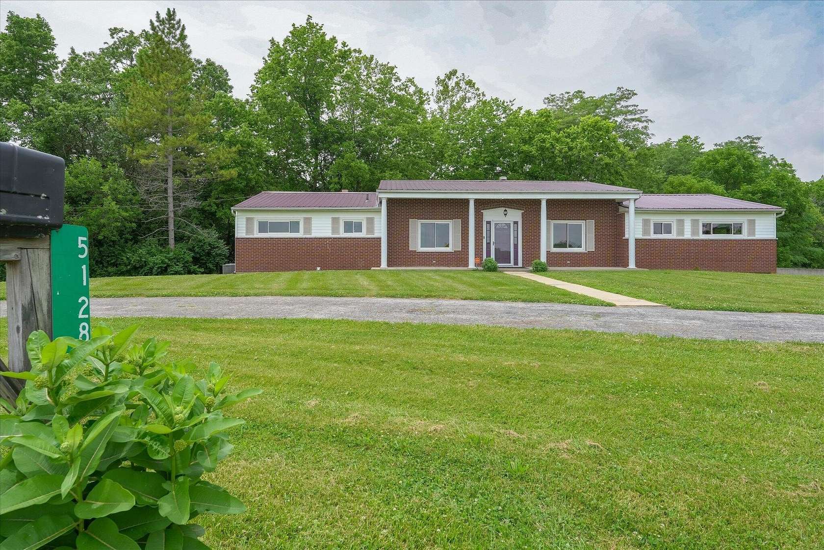 2 Acres of Land with Home for Sale in Washington Court House, Ohio