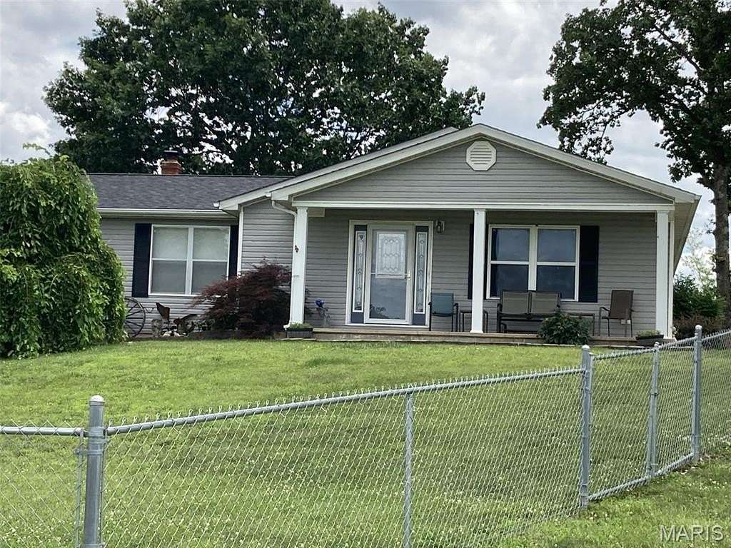 3 Acres of Land with Home for Sale in Villa Ridge, Missouri