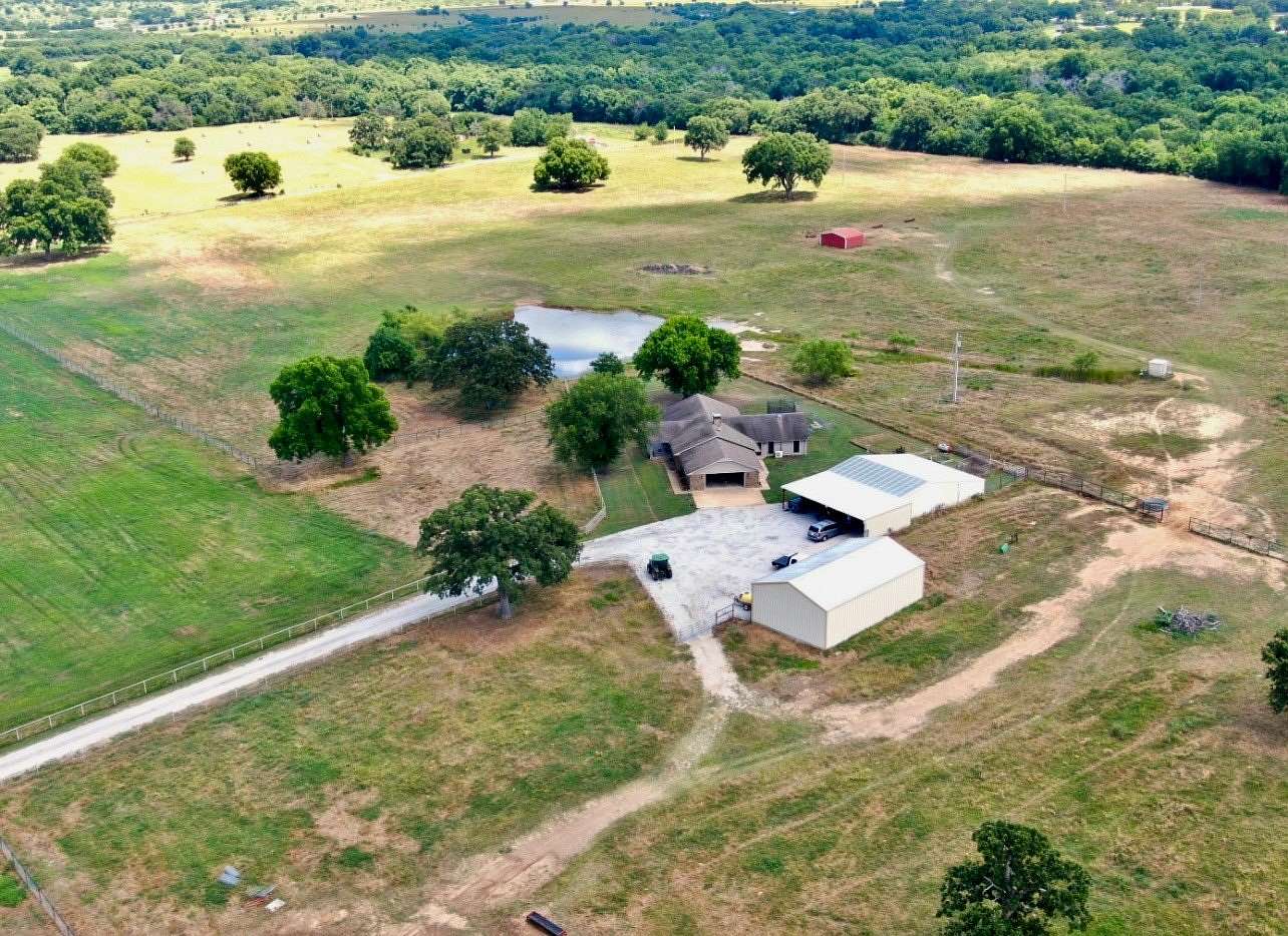 40 Acres of Agricultural Land with Home for Sale in Ardmore, Oklahoma