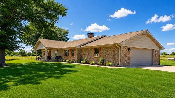 40 Acres of Agricultural Land with Home for Sale in Ardmore, Oklahoma