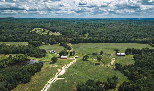 1,377 Acres of Land for Sale in Vienna, Missouri