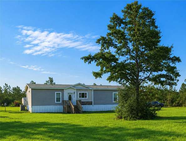 3.65 Acres of Land with Home for Sale in Chipley, Florida
