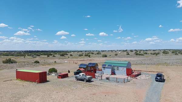10.5 Acres of Land with Home for Sale in Houck, Arizona