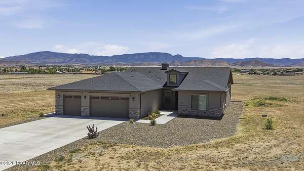 4.54 Acres of Land with Home for Sale in Prescott Valley, Arizona