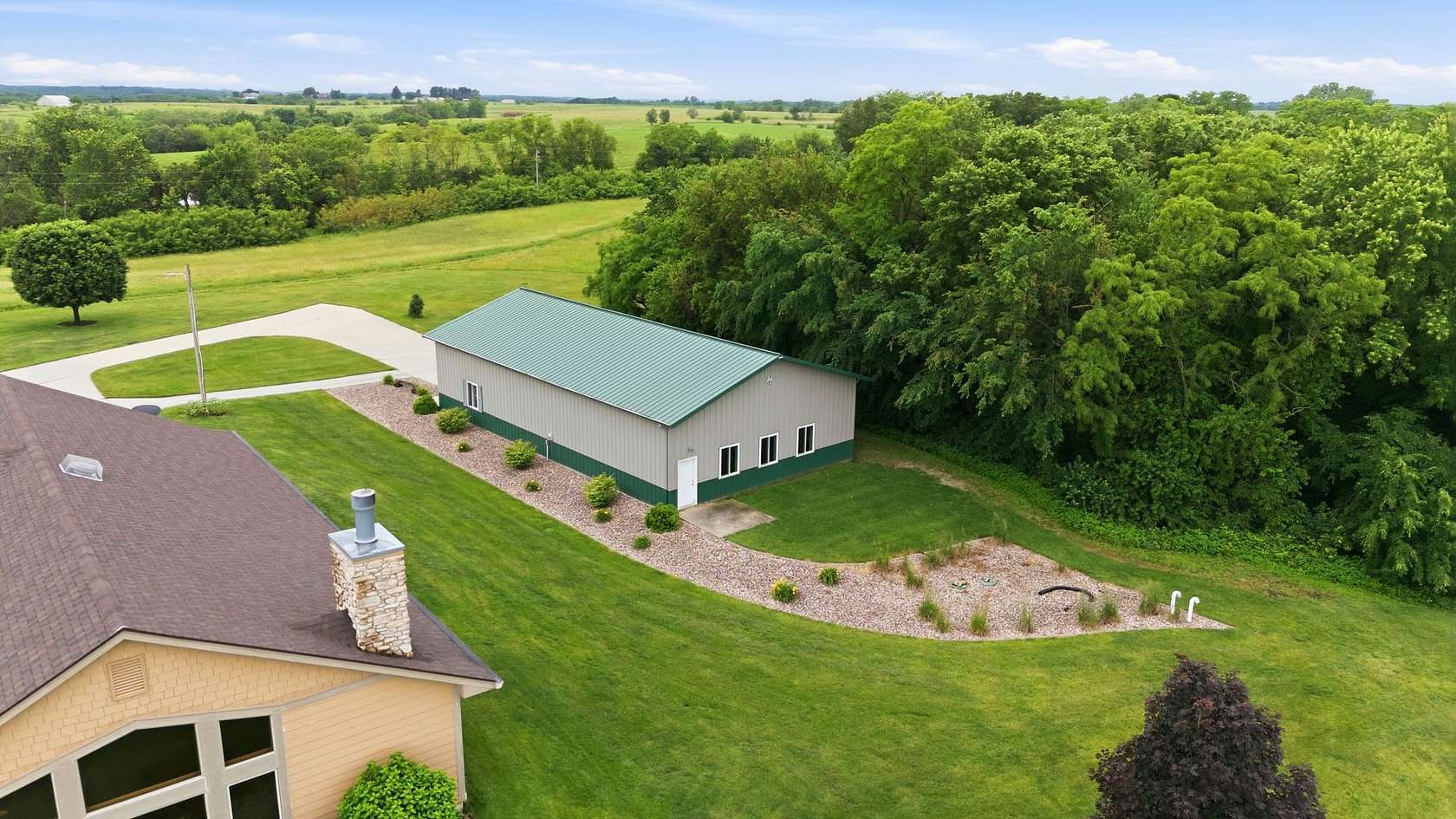 26.5 Acres of Land with Home for Sale in Clucas, Iowa