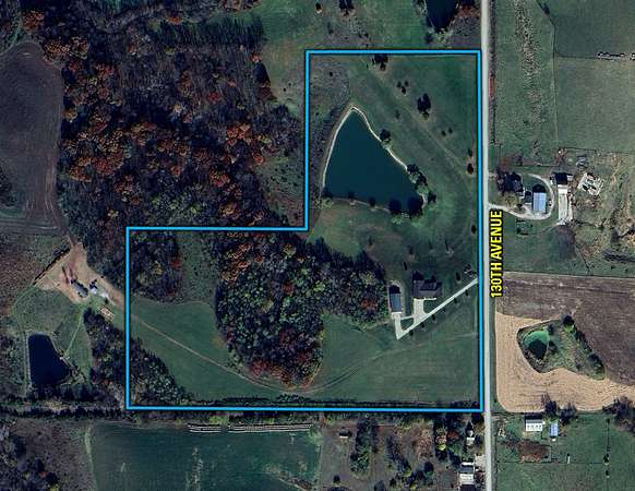 26.5 Acres of Land with Home for Sale in Clucas, Iowa
