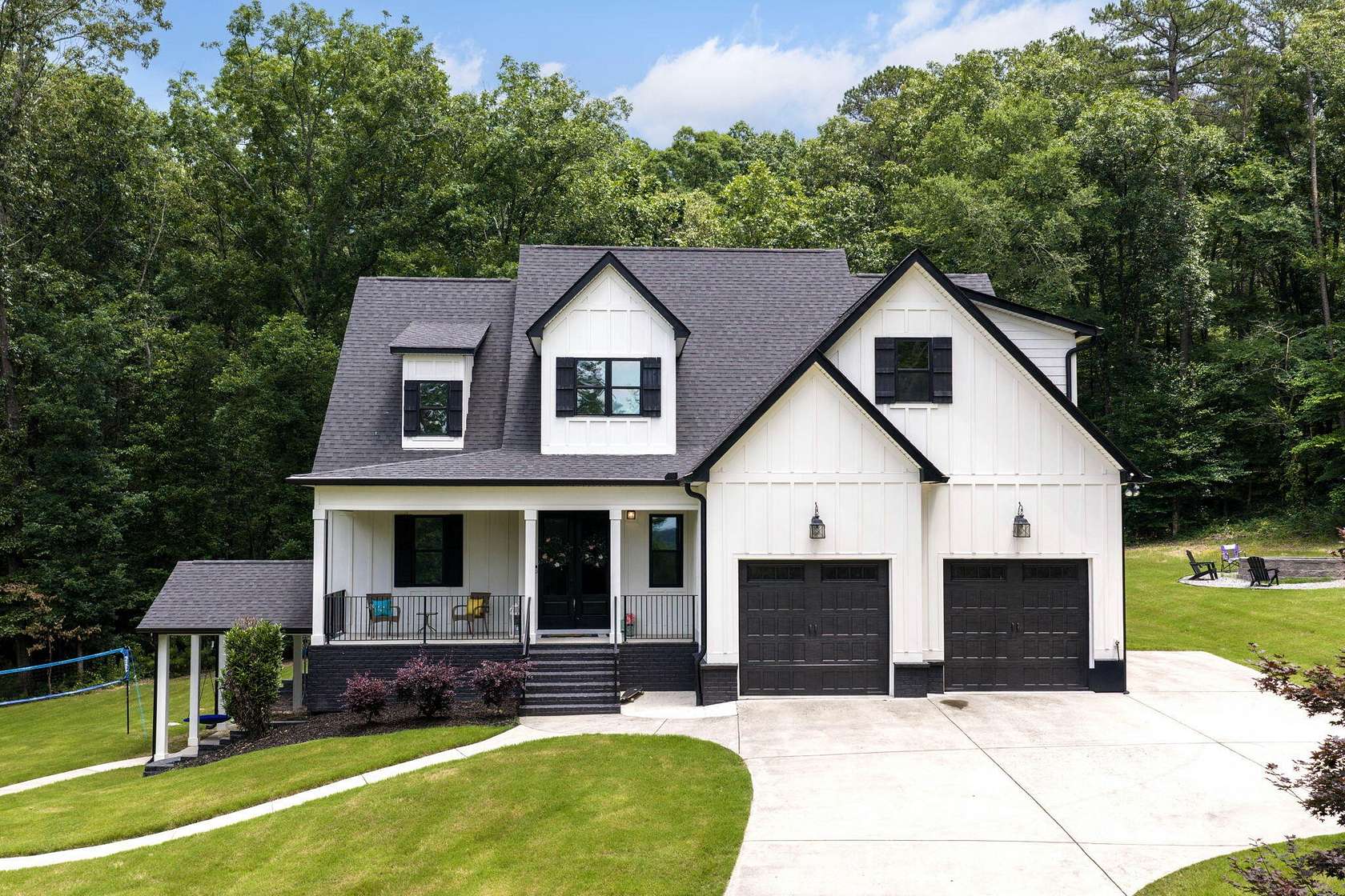 8.19 Acres of Land with Home for Sale in Ringgold, Georgia
