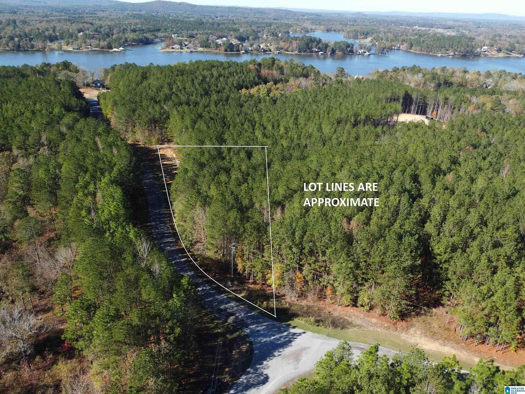 2 Acres of Residential Land for Sale in Sylacauga, Alabama
