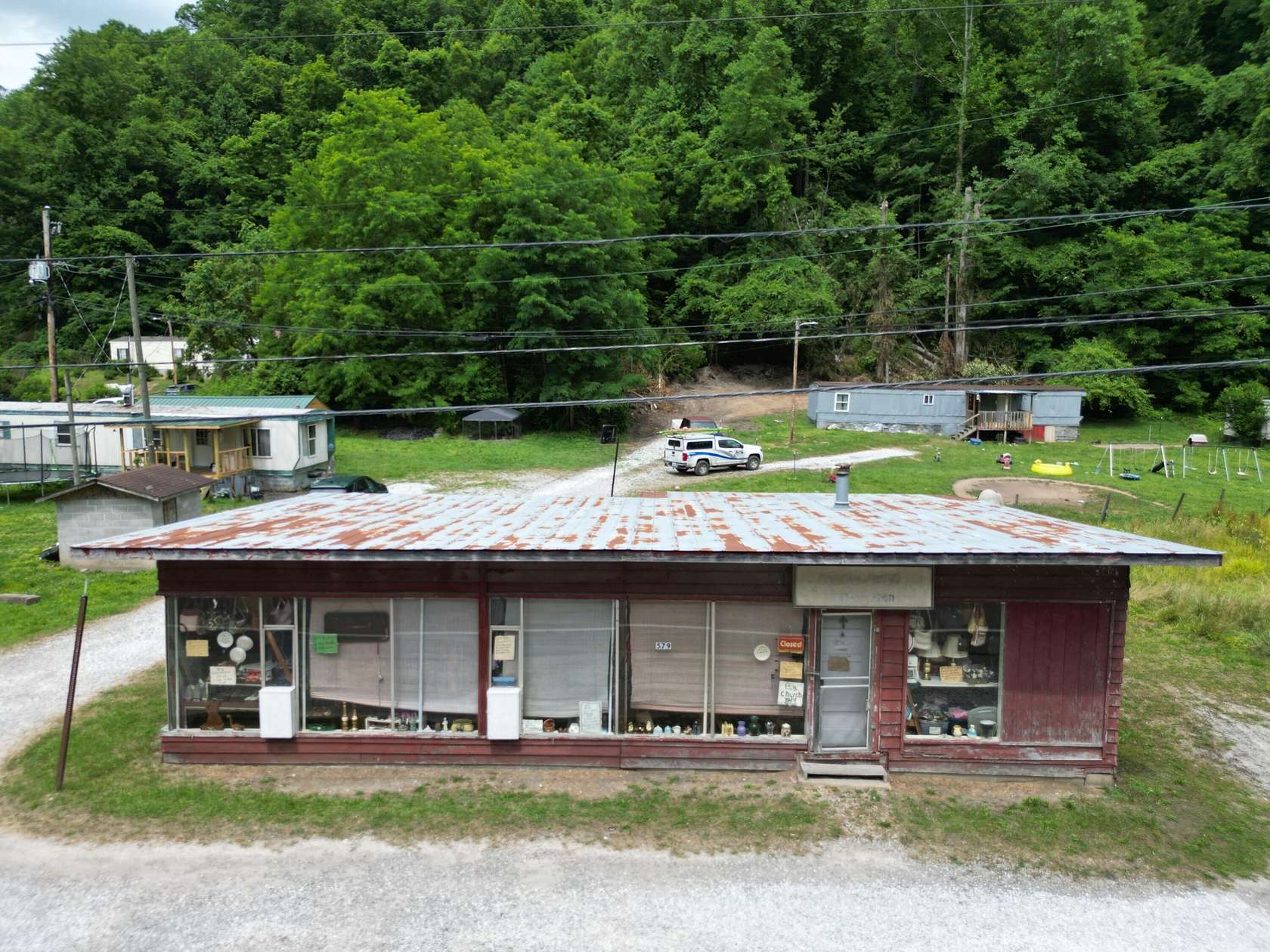 10 Acres of Land for Sale in Viper, Kentucky