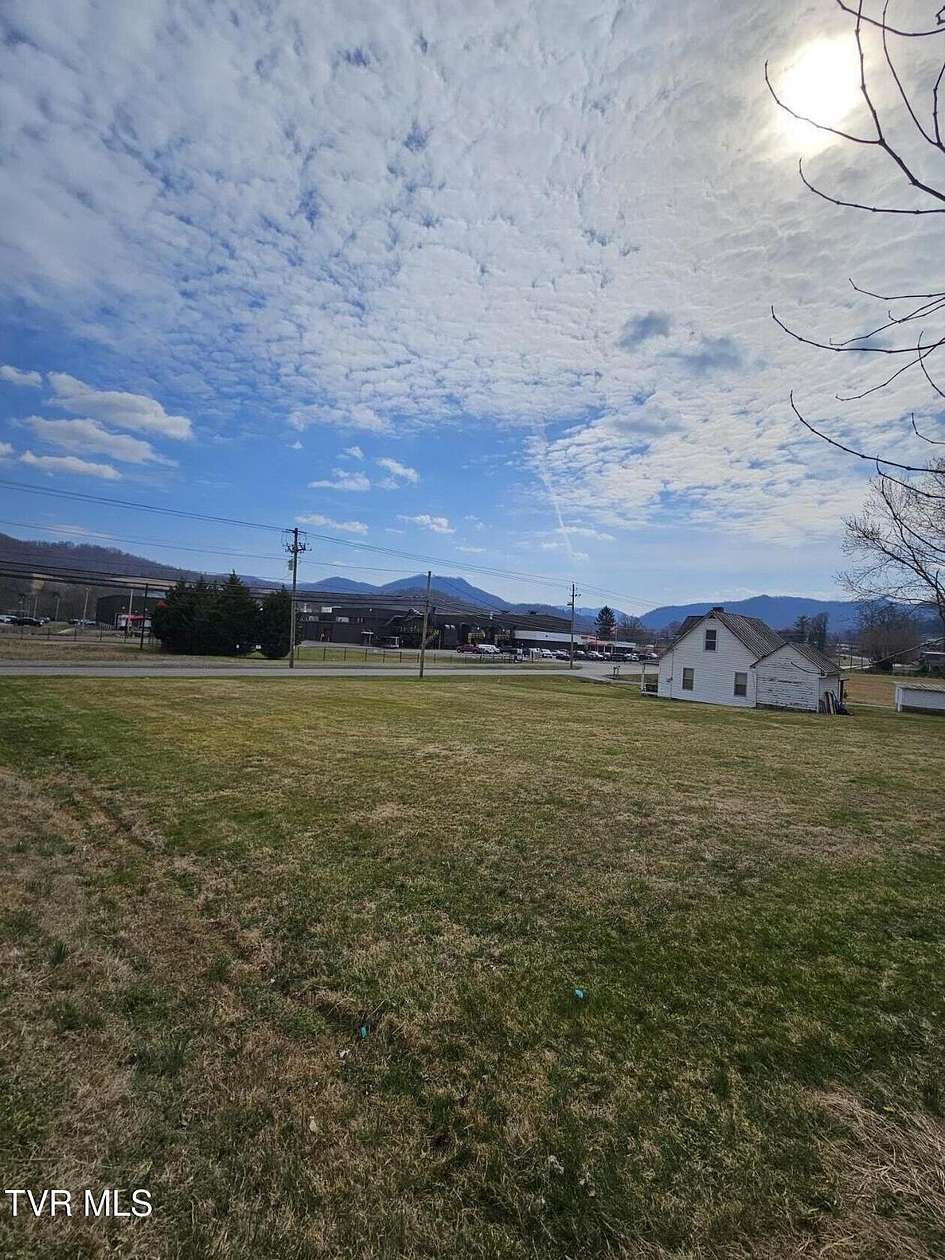 0.34 Acres of Residential Land for Sale in Elizabethton, Tennessee