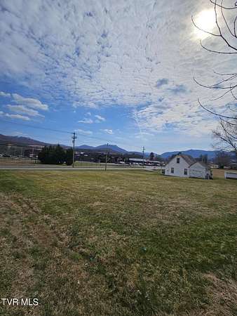 0.34 Acres of Residential Land for Sale in Elizabethton, Tennessee