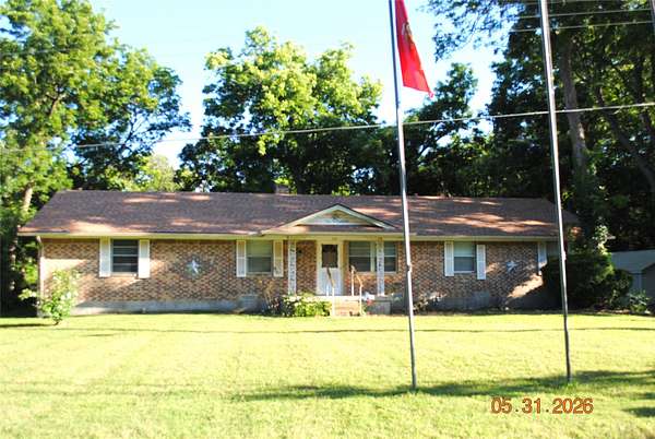 5 Acres of Land with Home for Sale in Lancaster, Texas
