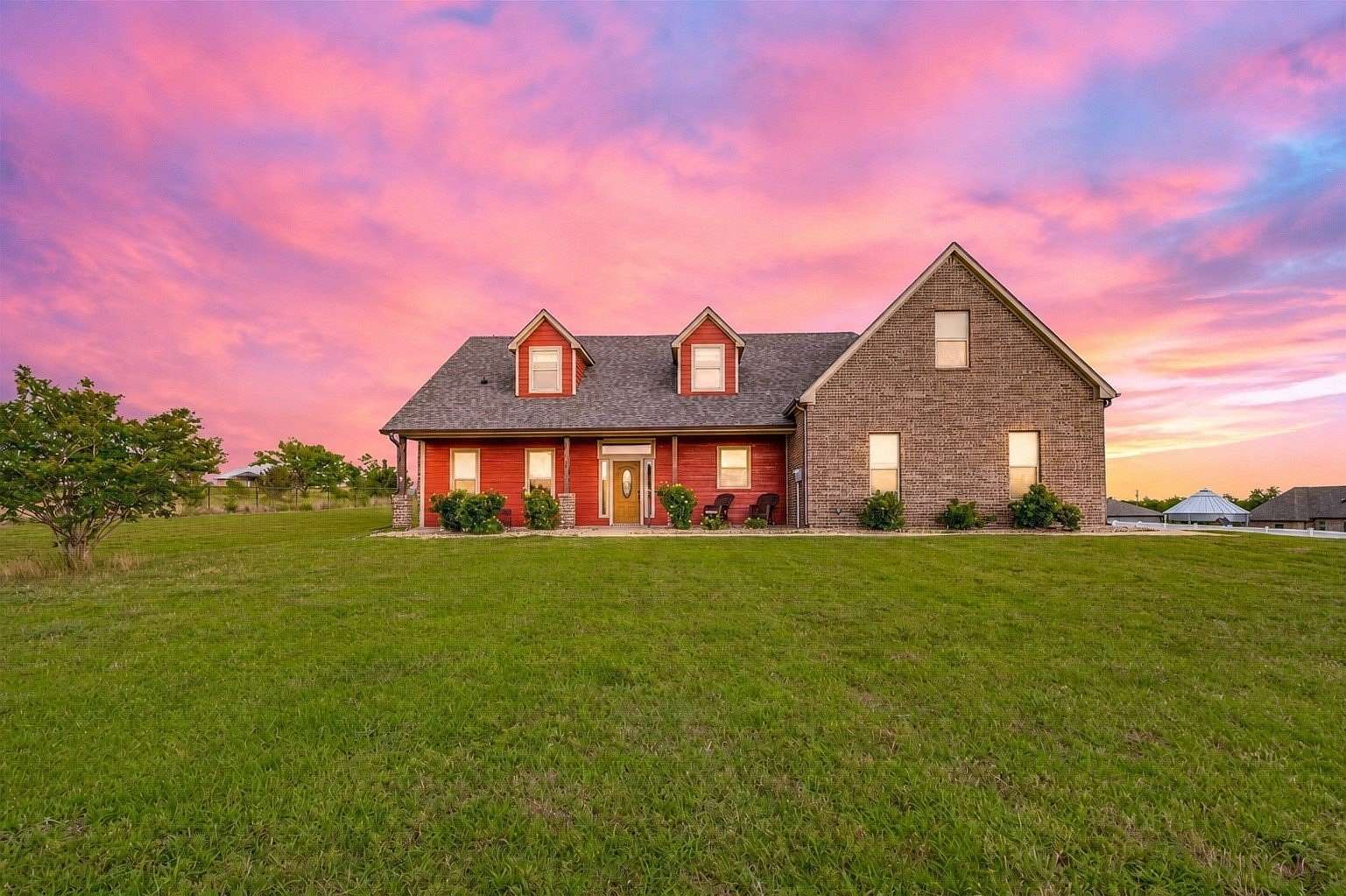 1.58 Acres of Land with Home for Sale in Howe, Texas