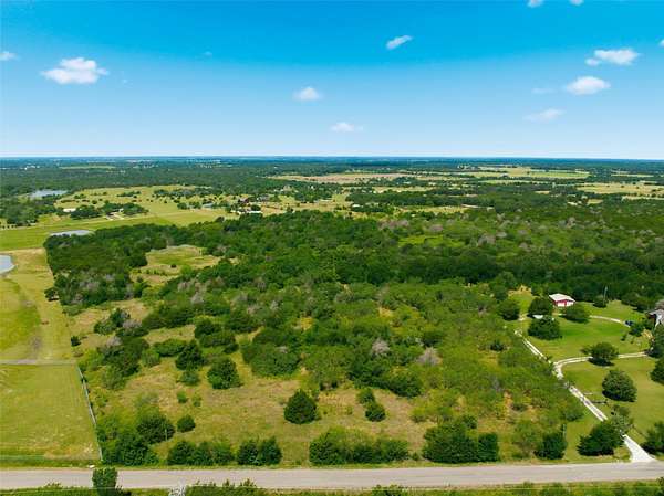 68.2 Acres of Recreational & Residential Land for Sale in Elm Mott, Texas