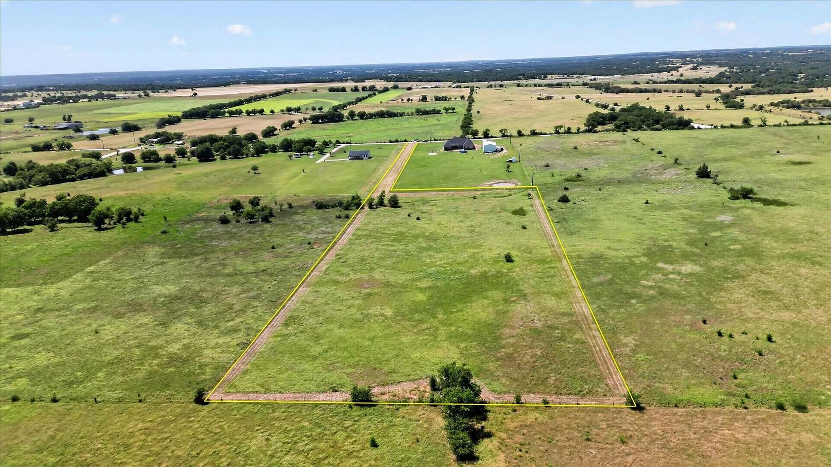 5.29 Acres of Residential Land for Sale in Forestburg, Texas